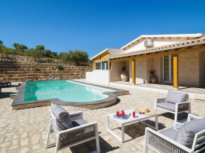 Spacious Holiday Home in Noto with Private Pool, Sirakusa